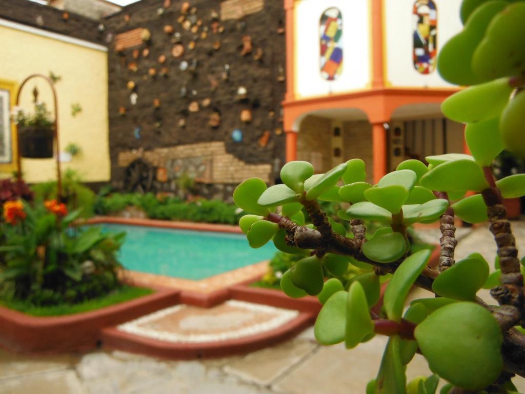 Hotel Casa Armonia Tlaquepaque Exterior photo